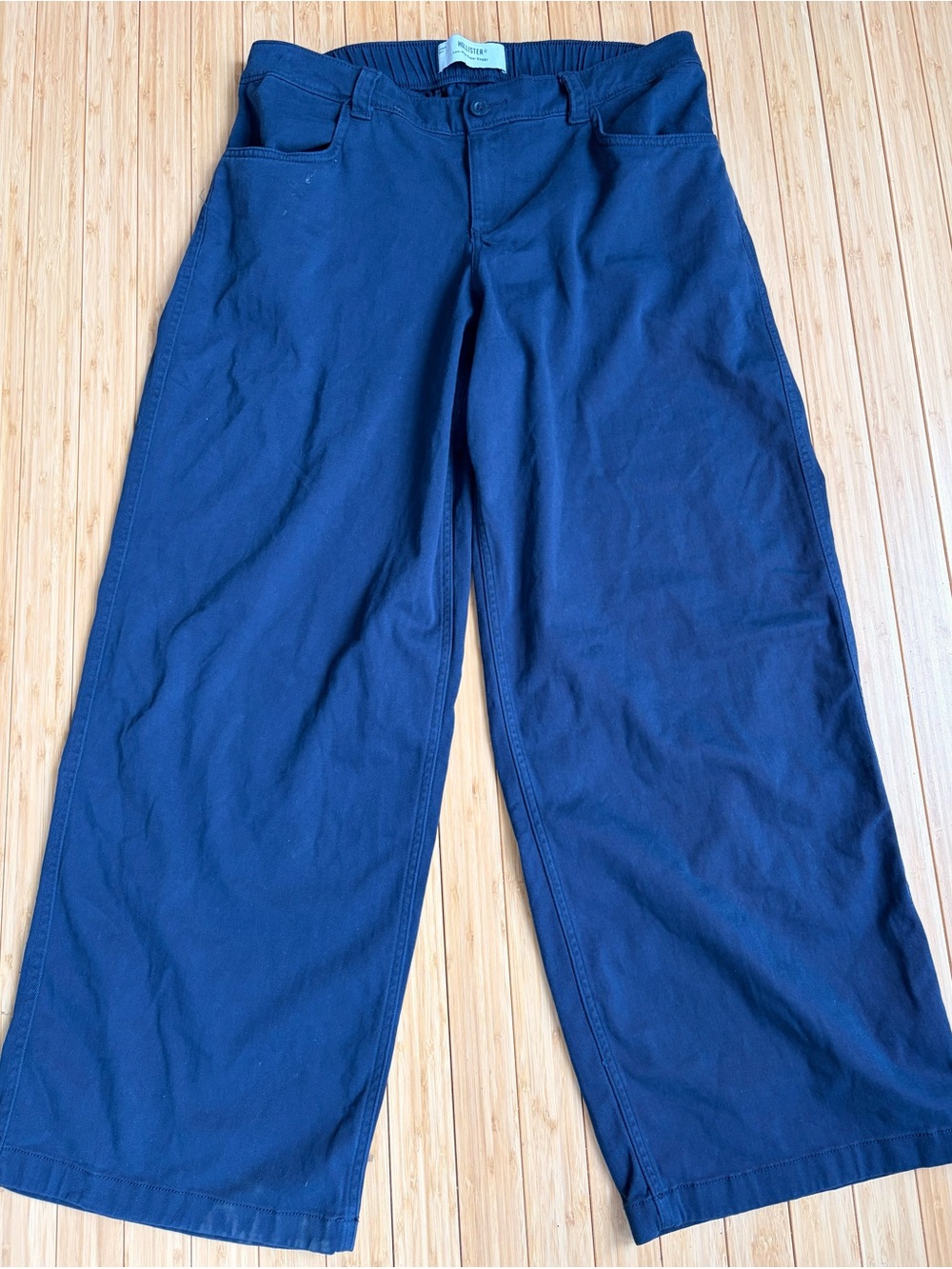 Hollister Women’s Large Low Rise Super Baggy Pants